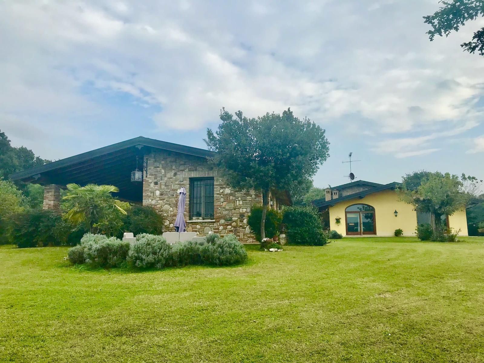Anwesen mit Gästehaus nahe Gardasee, Castiglione delle Stiviere, Italien – ce7821f8-b16a-4abc-b81d-88e6b0e0061e