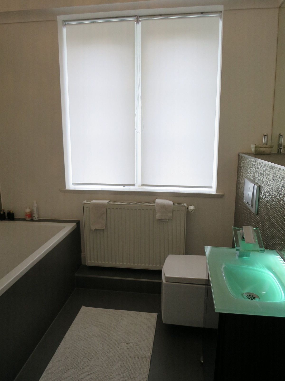 Jugendstilvilla mit viel Potenzial, Blankenfelde – Bad 1