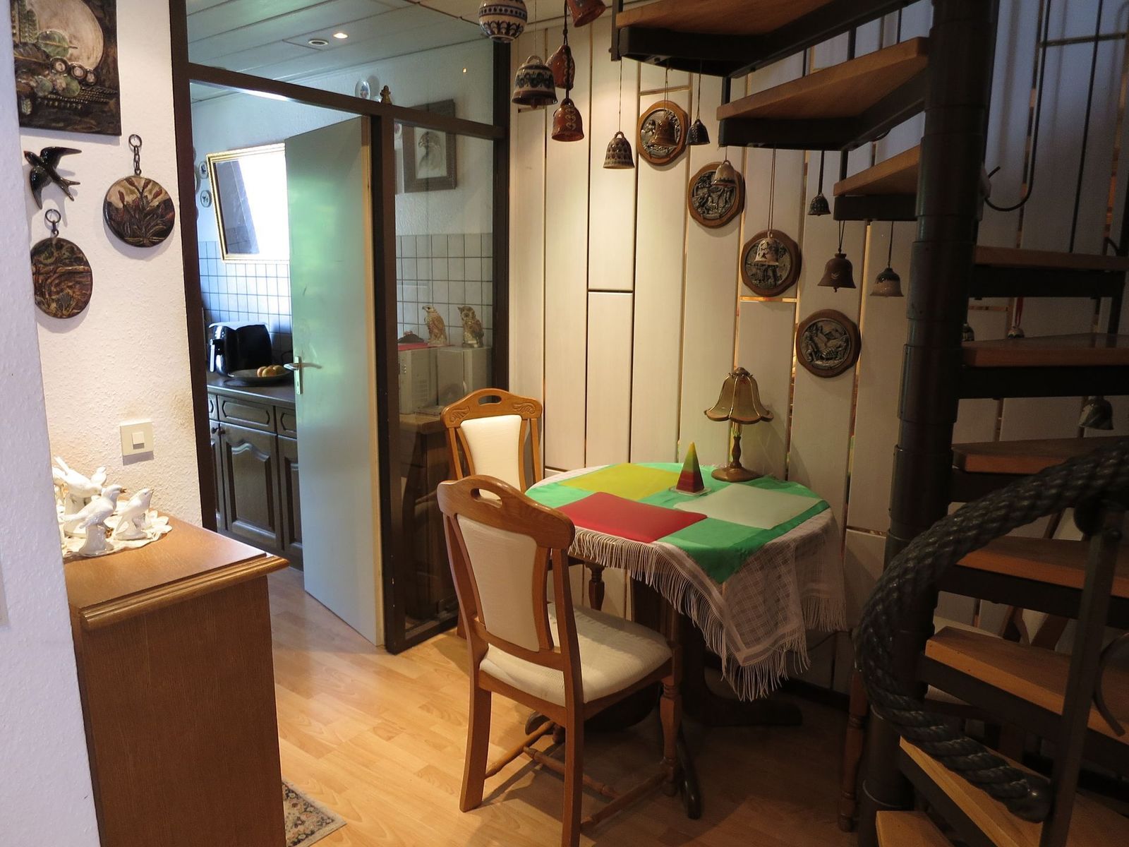 3-Zimmer-Maisonette mit TG-Stellplatz, Braunschweig, Zentrum – Essplatz im Flur