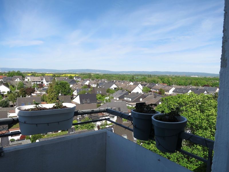 4-Zimmer-Penthouse mit Weitblick, Hochheim am Main