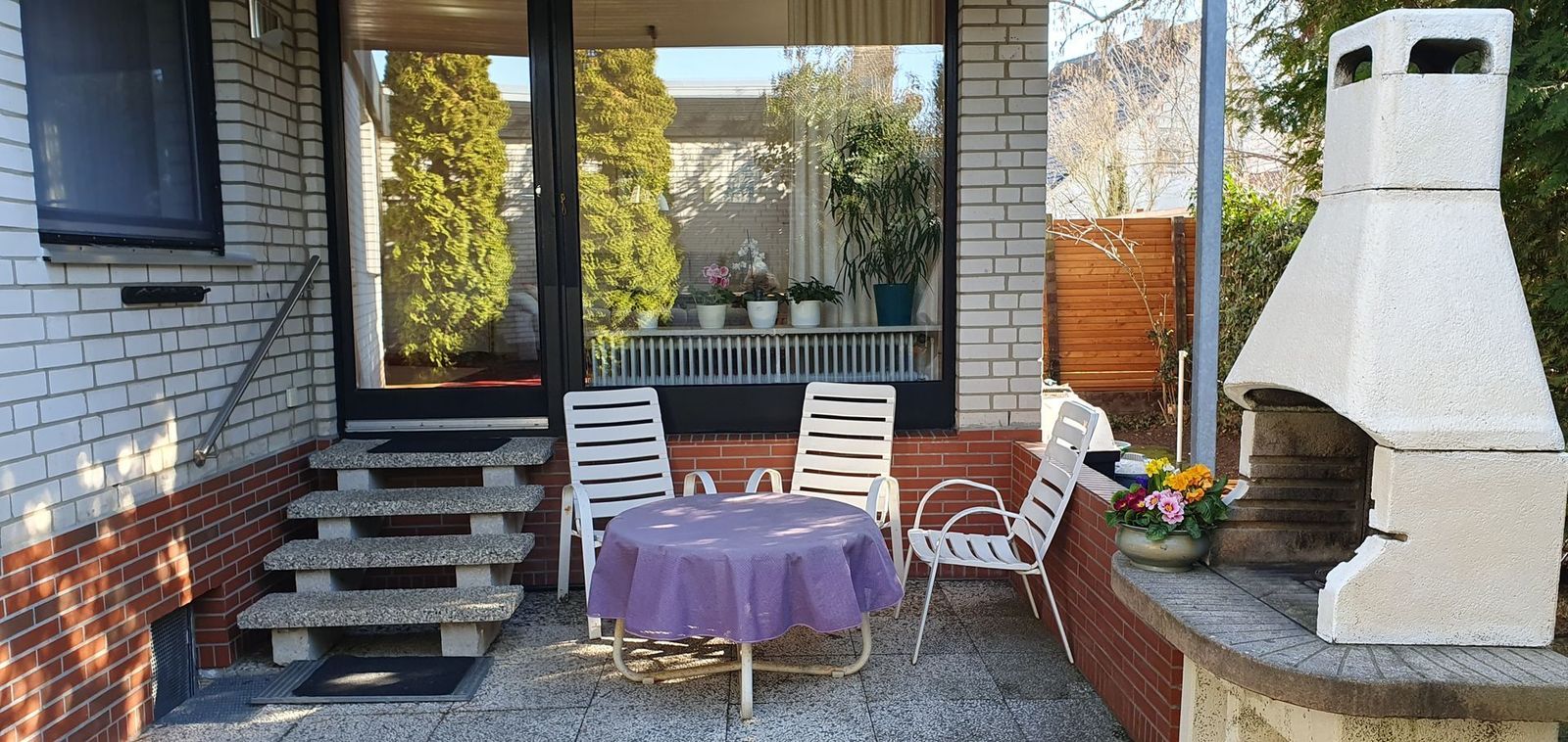 Großzügiges Reihenmittelhaus mit Sauna, Pattensen – Terrasse