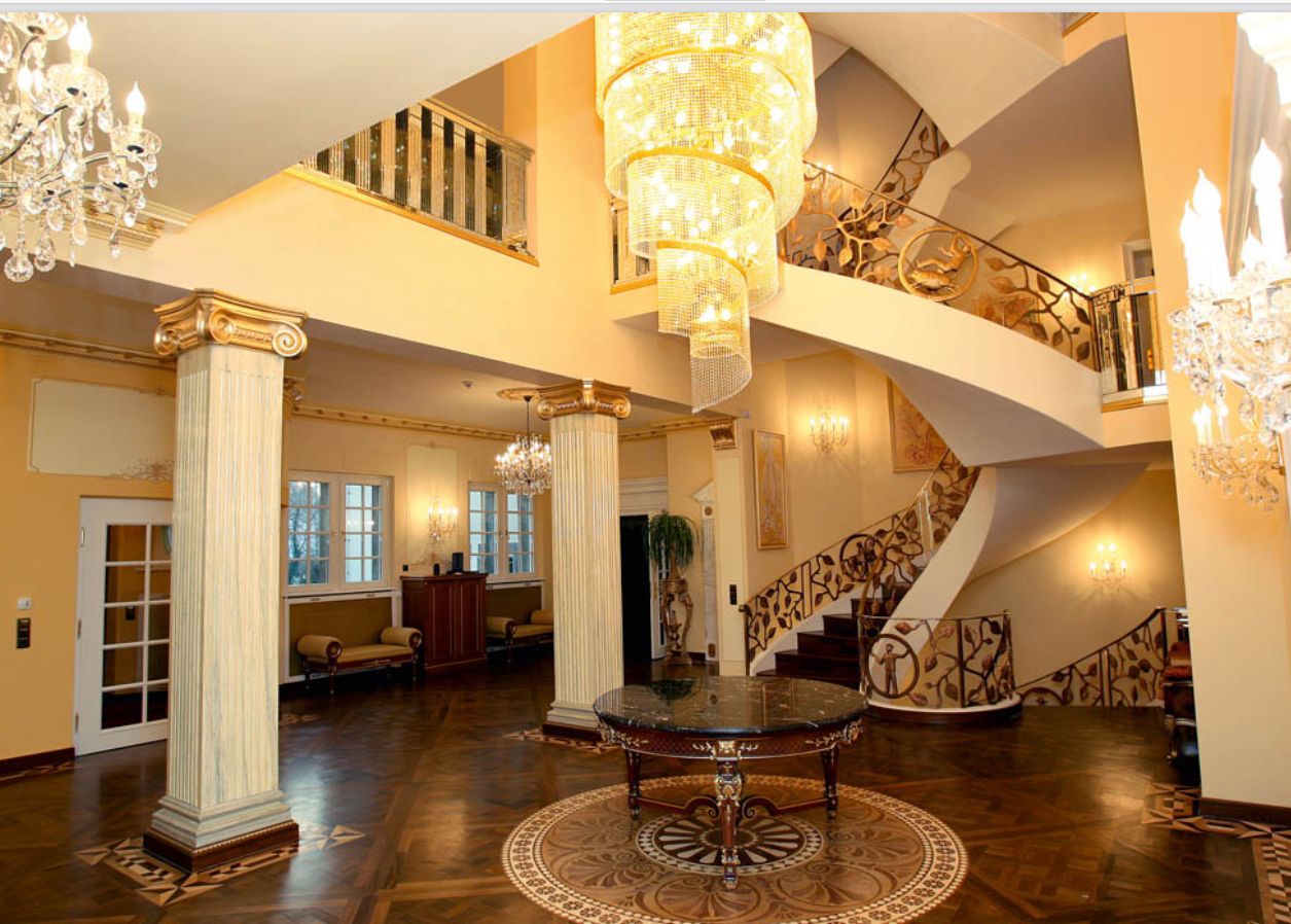 Repräsentative Villa im Diplomatenviertel, Frankfurt am Main – Eingangsbereich