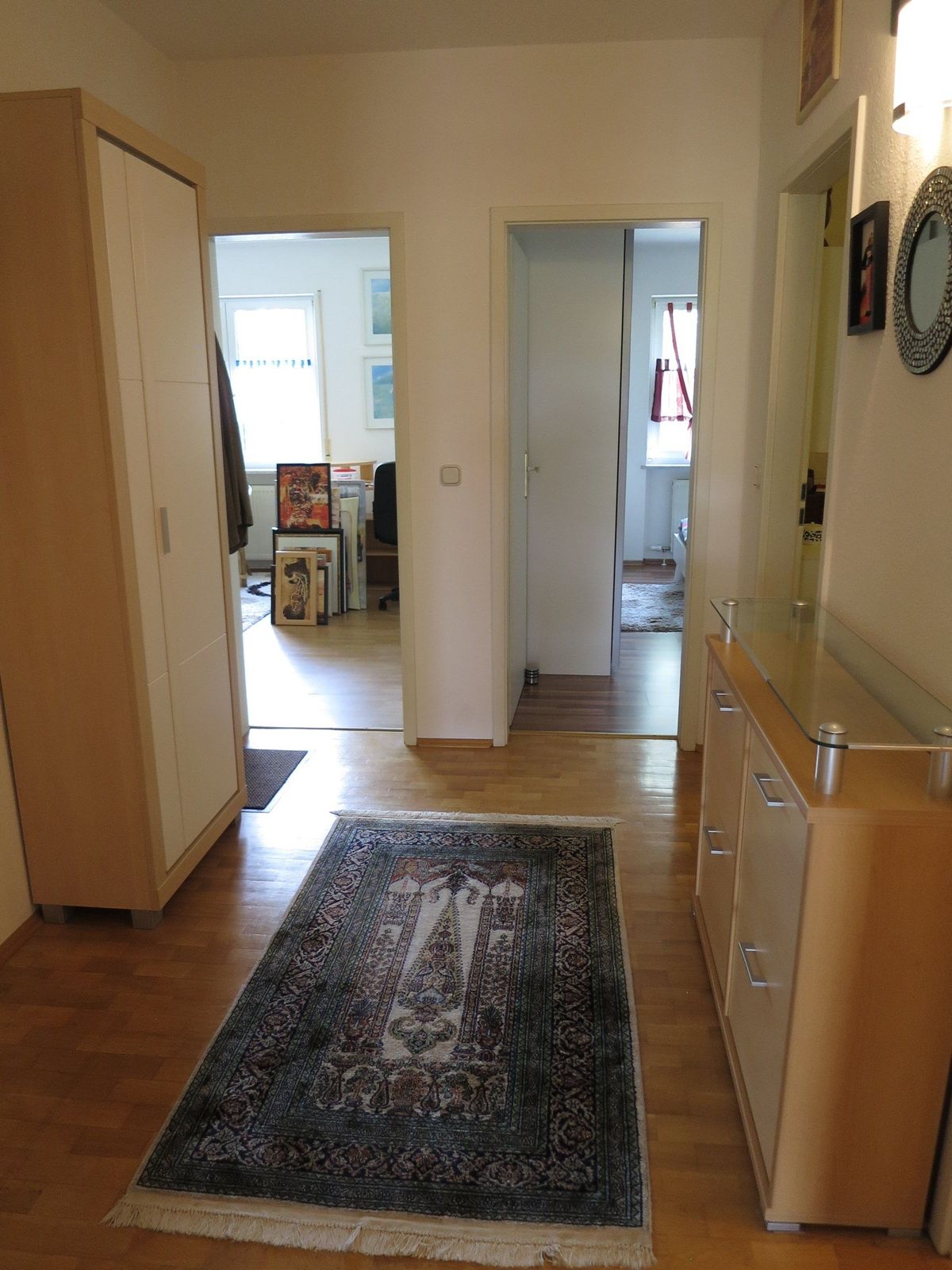 3-Zimmer-Wohnung mit Kamin und TG-Platz, Hattersheim am Main – Flur
